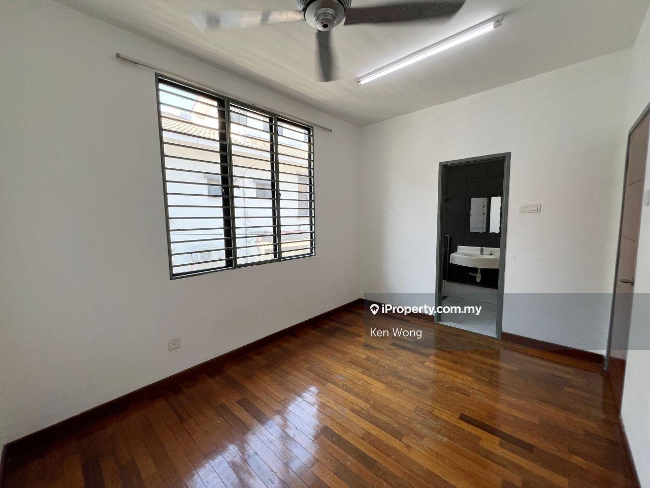 Rumah Berangkai 2.5 Tingkat untuk Dijual di Bandar Puteri Puchong, Puchong oleh Ken Wong - iProperty.com.my