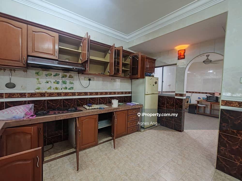 Rumah Berangkai 2 Tingkat untuk Dijual di Kota Pendamar, Klang oleh Agnes Ang - iProperty.com.my