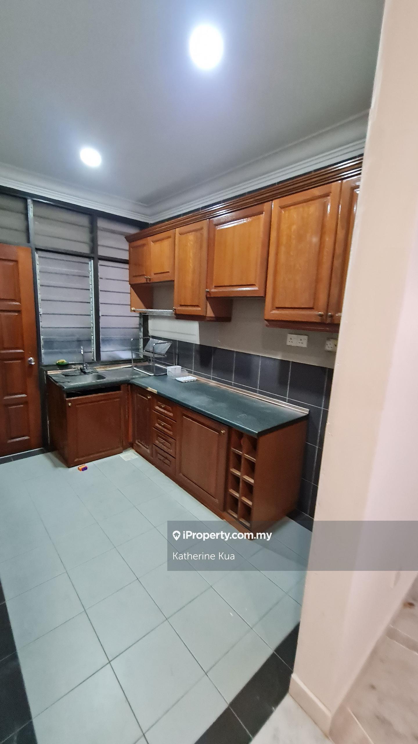 Pangsapuri untuk Dijual di Subang Perdana Goodyear Court 9 oleh Katherine Kua - iProperty.com.my