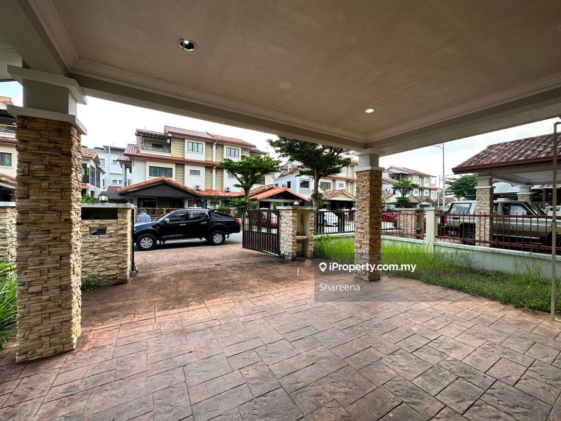 Rumah Berkembar untuk Dijual di Mutiara Villa, Kajang oleh Shareena - iProperty.com.my