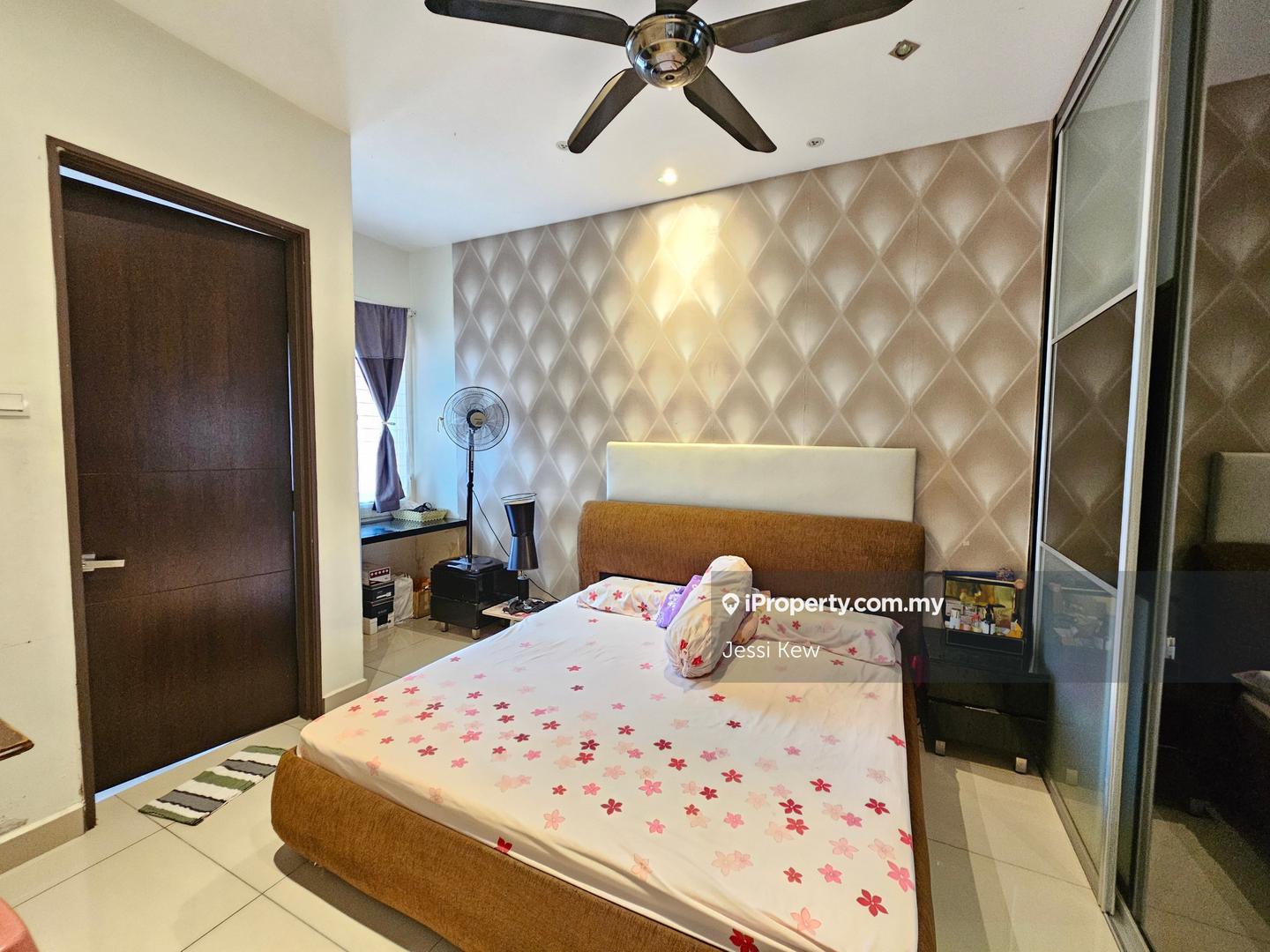 Rumah Berangkai 2.5 Tingkat untuk Dijual di Bandar Sungai Long, Bandar Sungai Long oleh Jessi Kew - iProperty.com.my