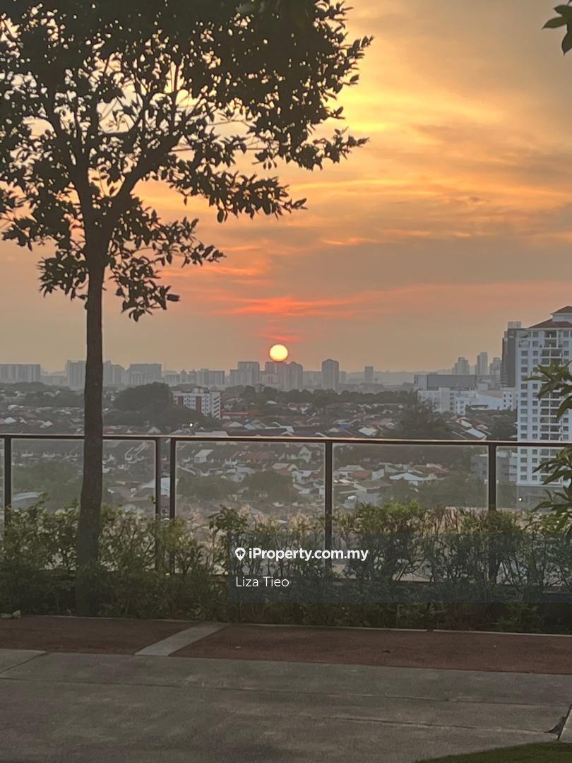 Service Residence for Sale in Seventeen Residences (Biji Living) by Liza Tieo - iProperty.com.my