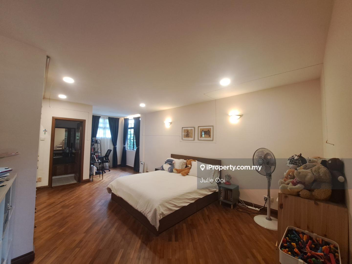 Banglo untuk Disewa di Taman Hillview, Ampang oleh Julie Ooi - iProperty.com.my