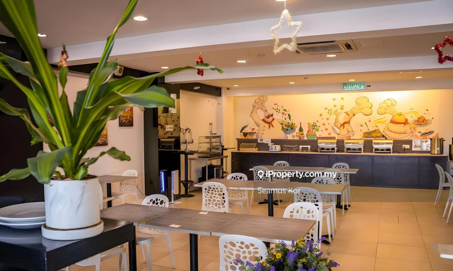 Hotel / Resort untuk Dijual di Permas Jaya, Johor Bahru oleh Seamus Kor - iProperty.com.my