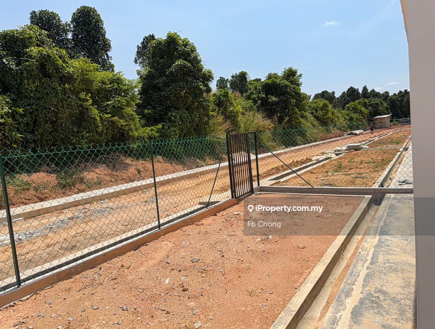 Rumah Berangkai 2 Tingkat untuk Dijual di Desa Pinggiran Bayu, Mantin oleh Fb Chong - iProperty.com.my