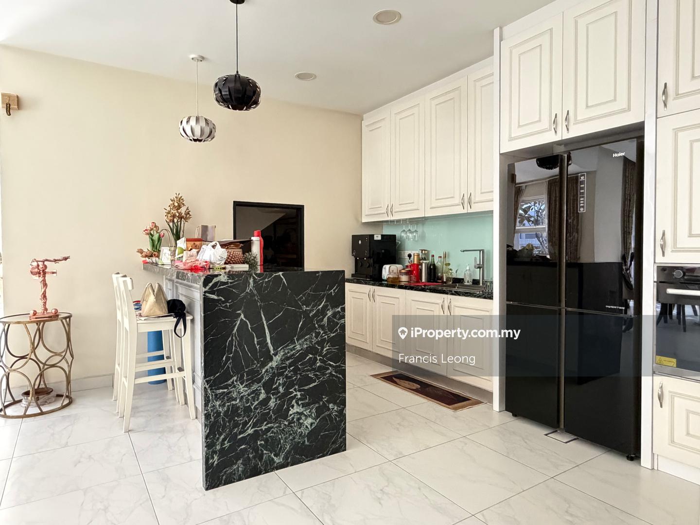 Rumah Berkembar untuk Dijual di Saujana Puchong, Puchong oleh Francis Leong - iProperty.com.my