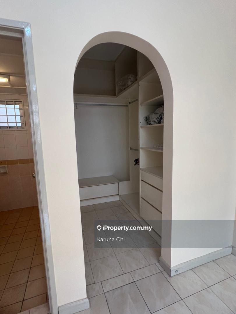 Pangsapuri untuk Disewa di D'shire Villa oleh Karuna Chi - iProperty.com.my
