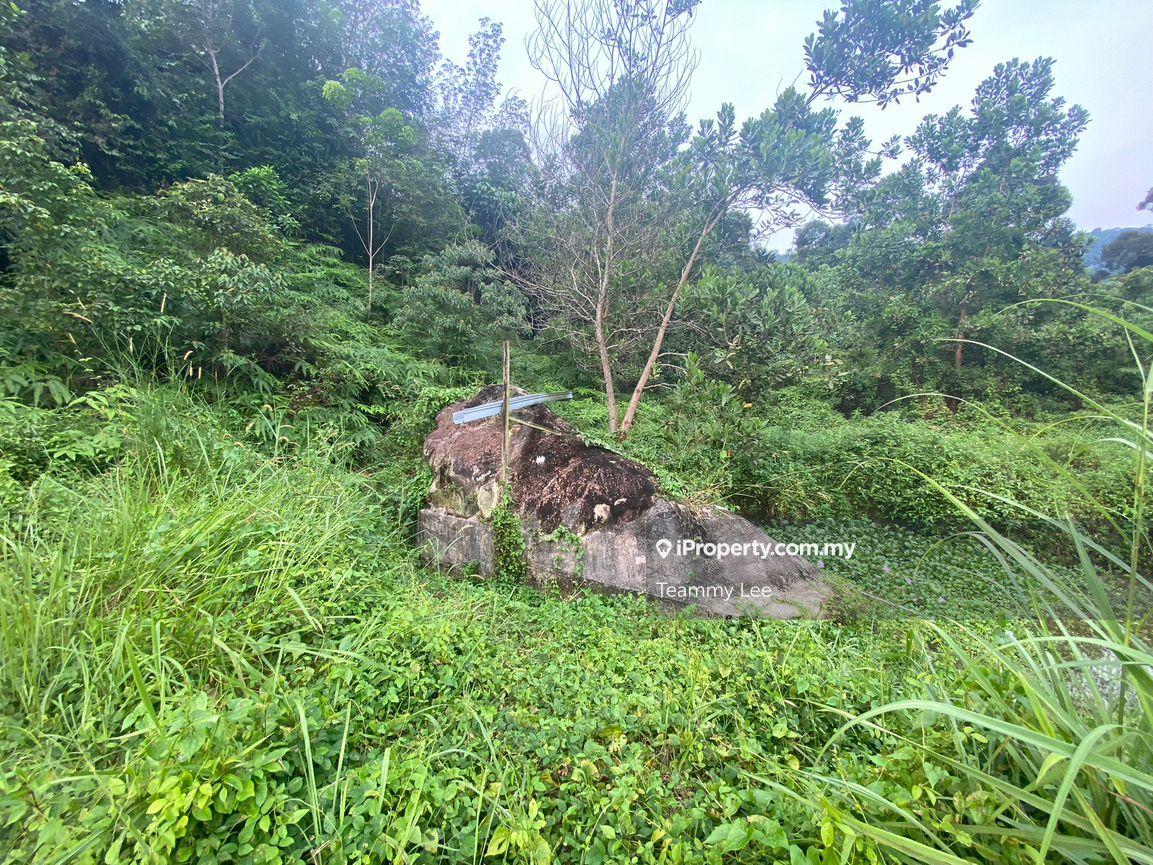 Agricultural Land for Sale in Broga , Sak Da Tok Temple, Electric Ready, Tar Roa, Lenggeng by Teammy Lee - iProperty.com.my