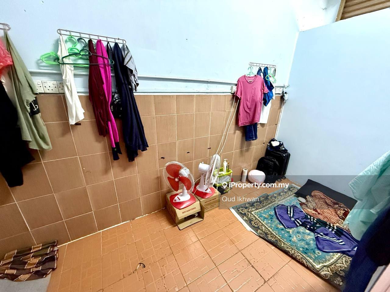 Kedai-Pejabat untuk Dijual di Cyber Valley Commercial Centre, Dengkil oleh Qud Ikhwan - iProperty.com.my