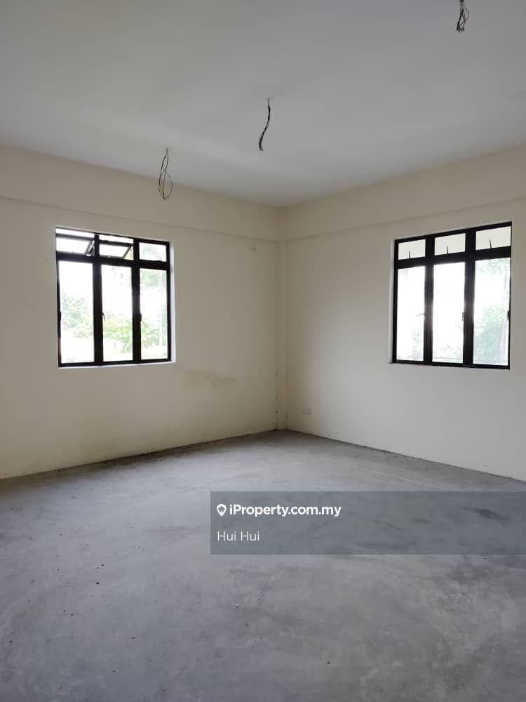 Bungalow House for Sale in Kempas Denai, Tampoi by Hui Hui - iProperty.com.my