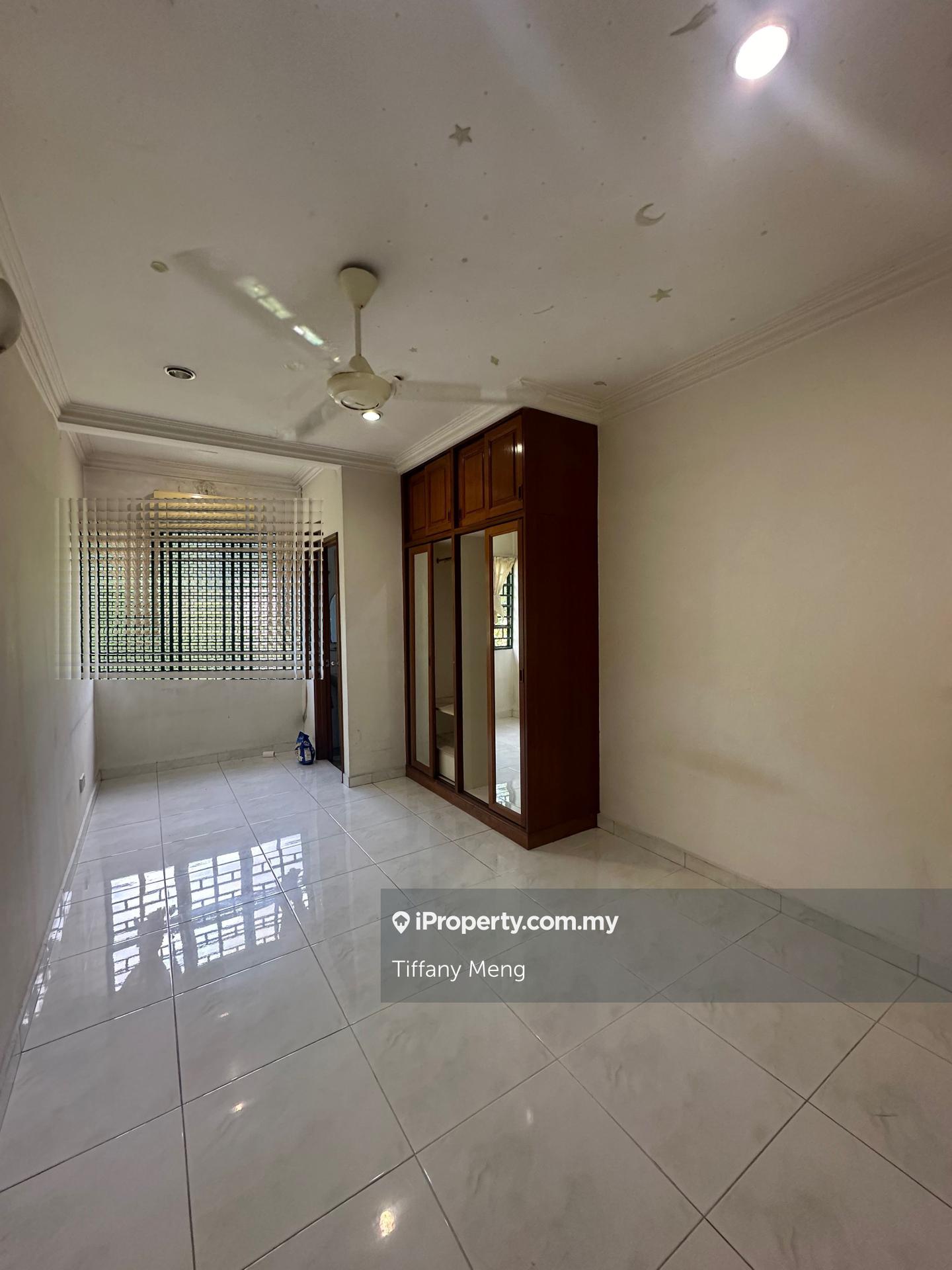 Rumah Berangkai 2 Tingkat untuk Dijual di Taman Selayang Utama, Selayang oleh Tiffany Meng - iProperty.com.my