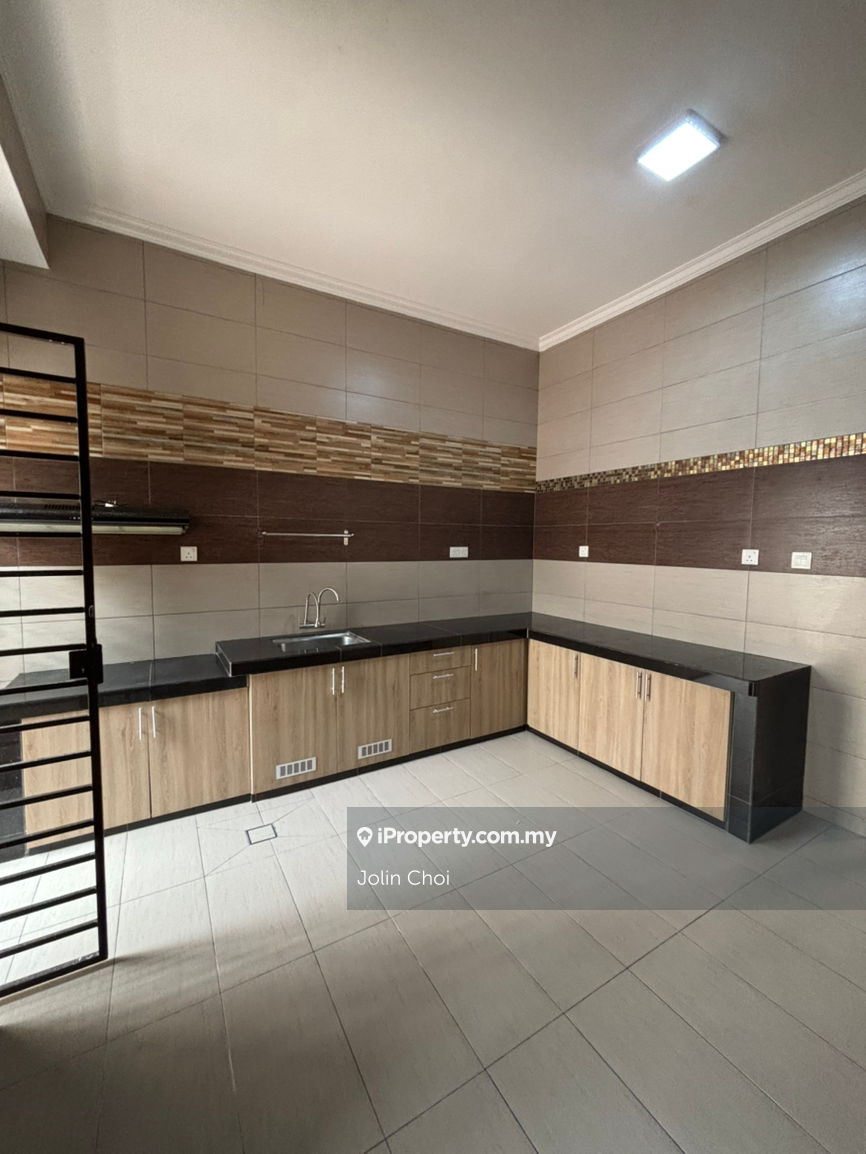 Rumah Berangkai 2 Tingkat untuk Dijual di Bandar Kinrara Seksyen 5, Bandar Kinrara oleh Jolin Choi - iProperty.com.my