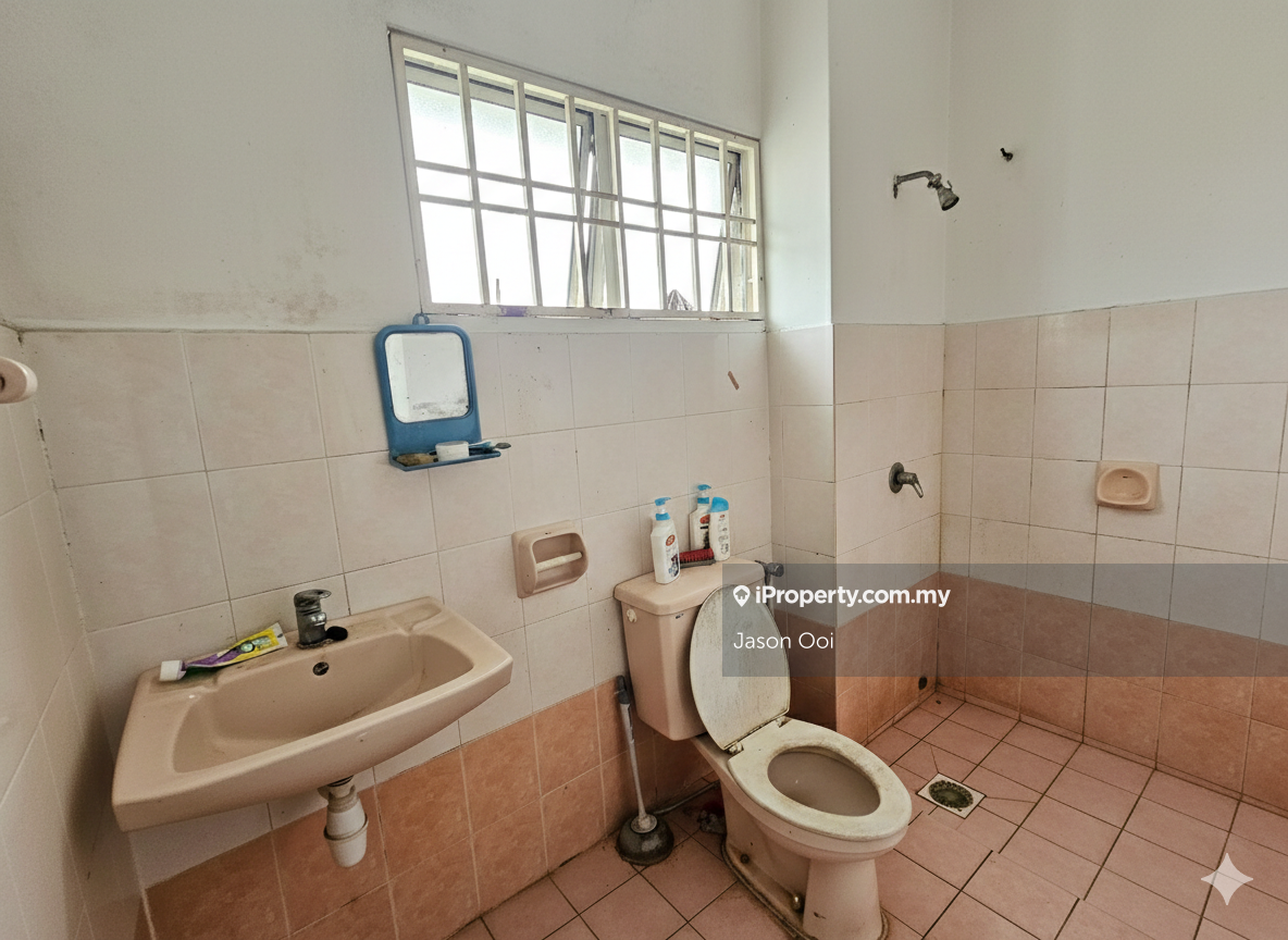 2-storey Terraced House for Sale in Putra Permai, Subang Jaya by Jason Ooi - iProperty.com.my
