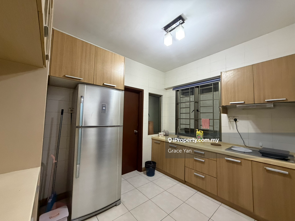 Apartment for Rent in Molek Pine 2 by Grace Yan - iProperty.com.my
