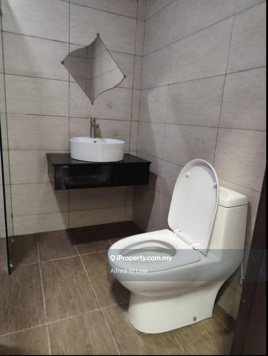 Residensi Servis untuk Disewa di Molek Regency oleh Alfred Yf Low - iProperty.com.my