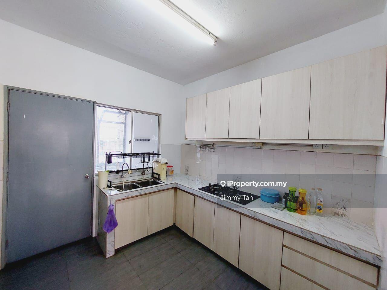 Pangsapuri untuk Dijual di Lily & Rose oleh Jimmy Tan - iProperty.com.my