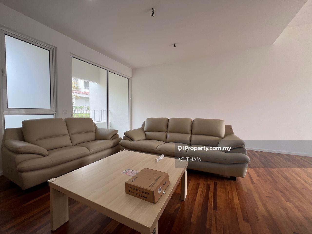 Rumah Berangkai 3 Tingkat untuk Dijual di Camelia @ Tamansari Rawang, Rawang oleh KC THAM - iProperty.com.my