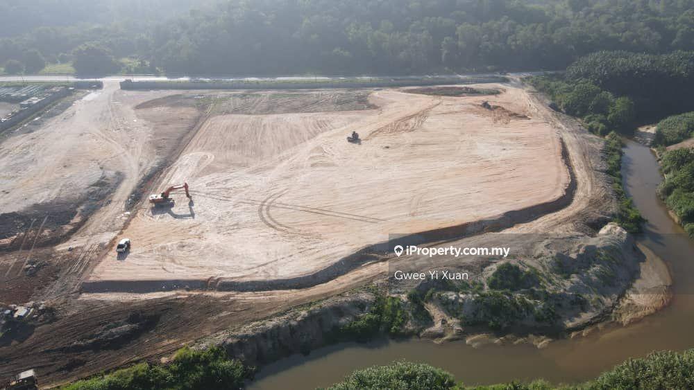 Industrial Land for Sale in Desa Cemerlang, Ulu Tiram by Gwee Yi Xuan - iProperty.com.my