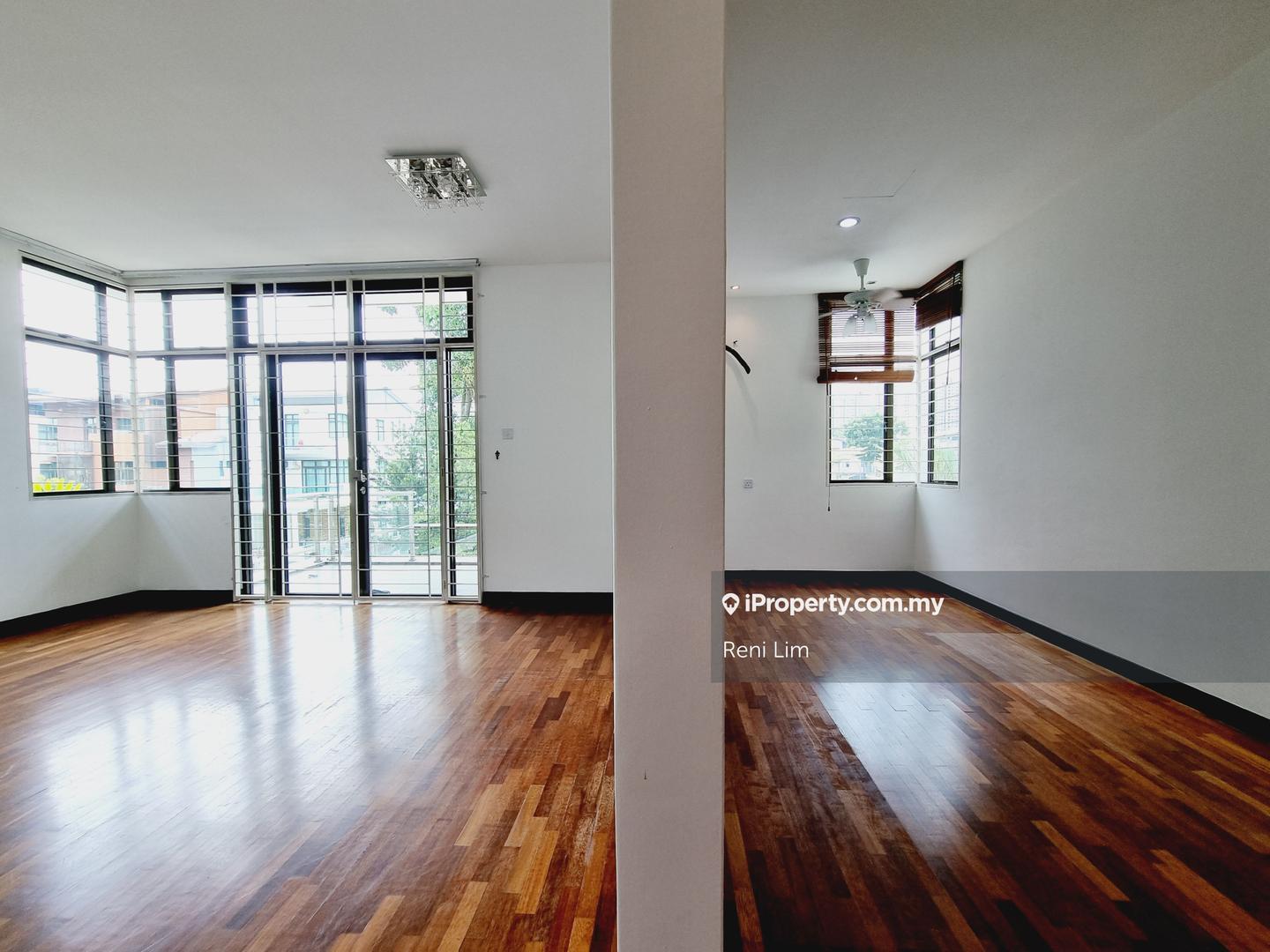 Semi-Detached House for Sale in Kota Damansara, Selangor by Reni Lim - iProperty.com.my
