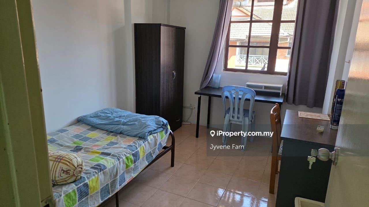 Condominium for Rent in Evergreen Park Acorn & Hazel by Jyvene Fam - iProperty.com.my