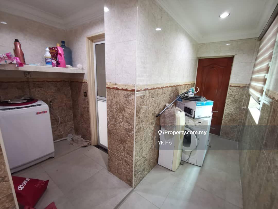 2.5-storey Terraced House for Sale in Sering Ukay, Ampang by YK Ho - iProperty.com.my