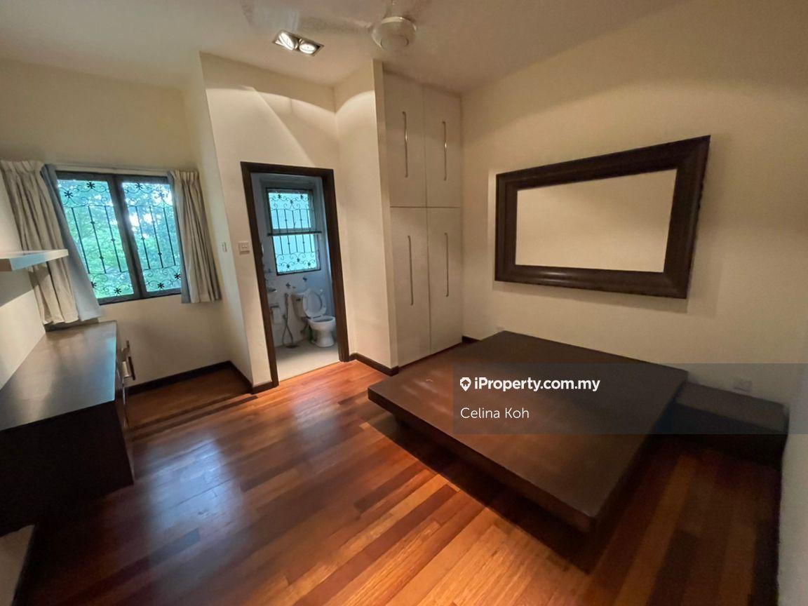 2.5-storey Terraced House for Sale in Valencia, Sungai Buloh by Celina Koh - iProperty.com.my
