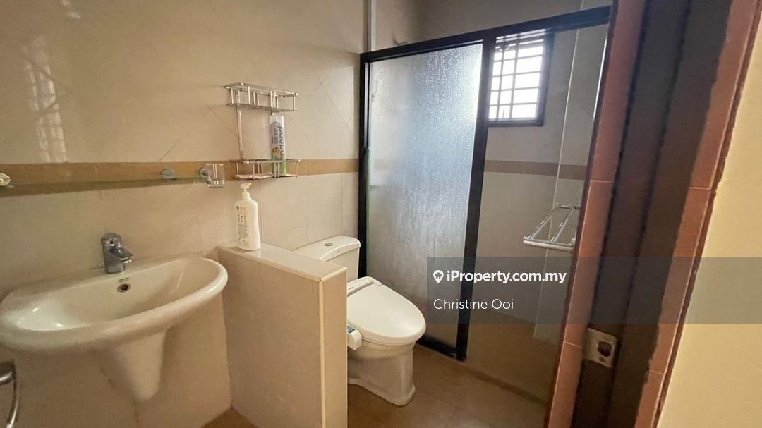 Rumah Berkembar untuk Dijual di Taman Overseas Union (Taman Oug), Jalan Klang Lama (Old Klang Road) oleh Christine Ooi - iProperty.com.my