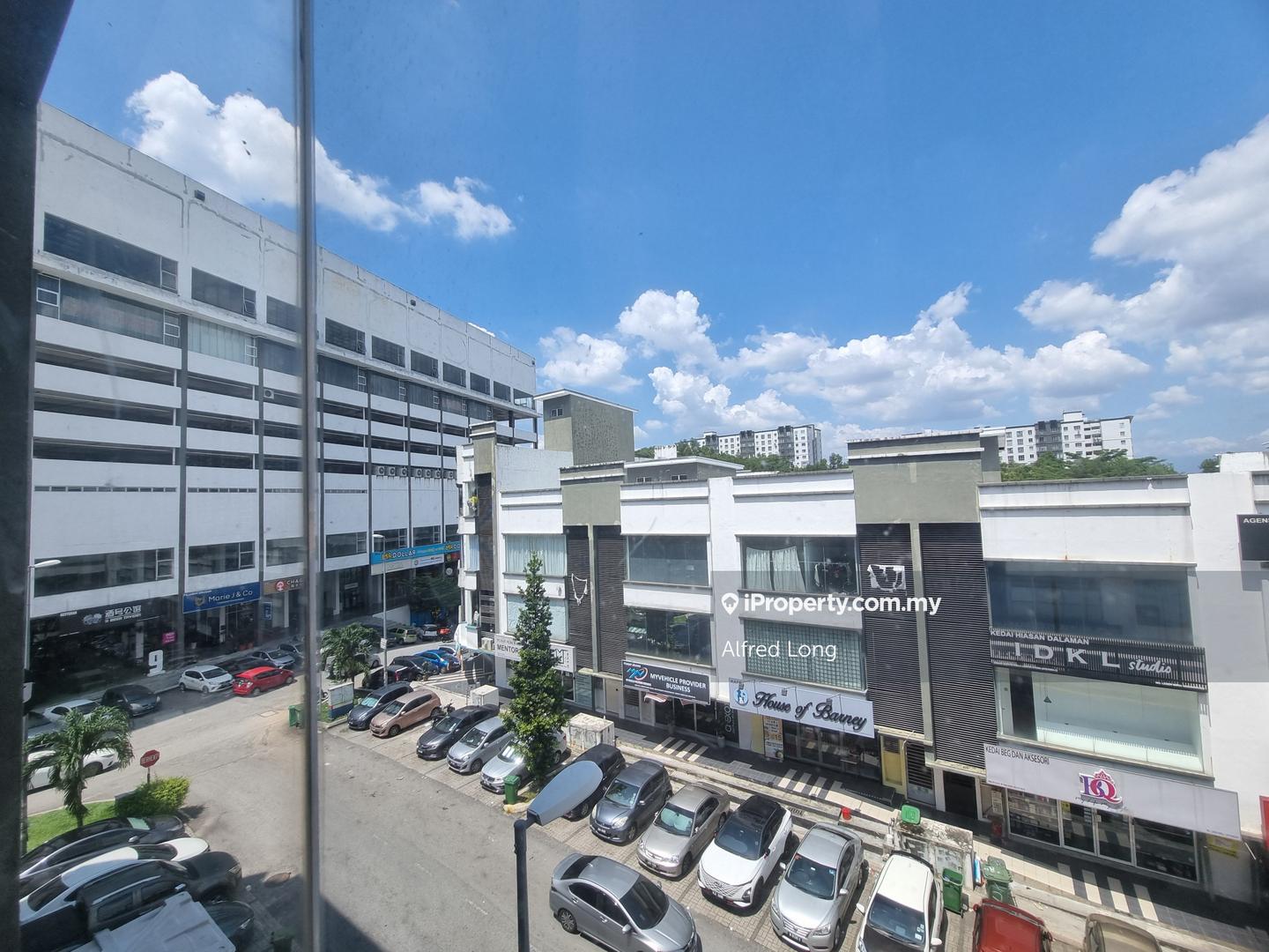 Shop-Office for Sale in Taman Bukit Serdang, Seri Kembangan by Alfred Long - iProperty.com.my