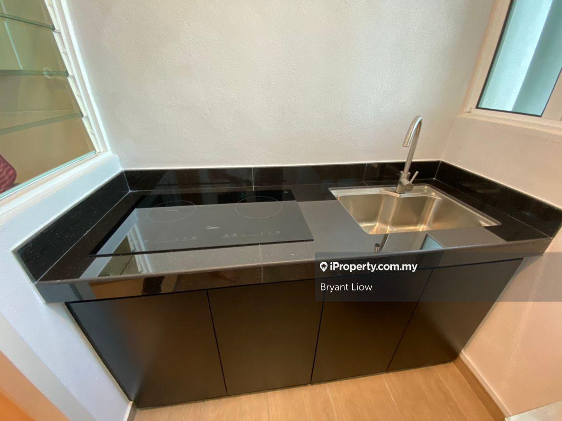 Service Residence for Sale in Parkland Residence by Bryant Liow - iProperty.com.my