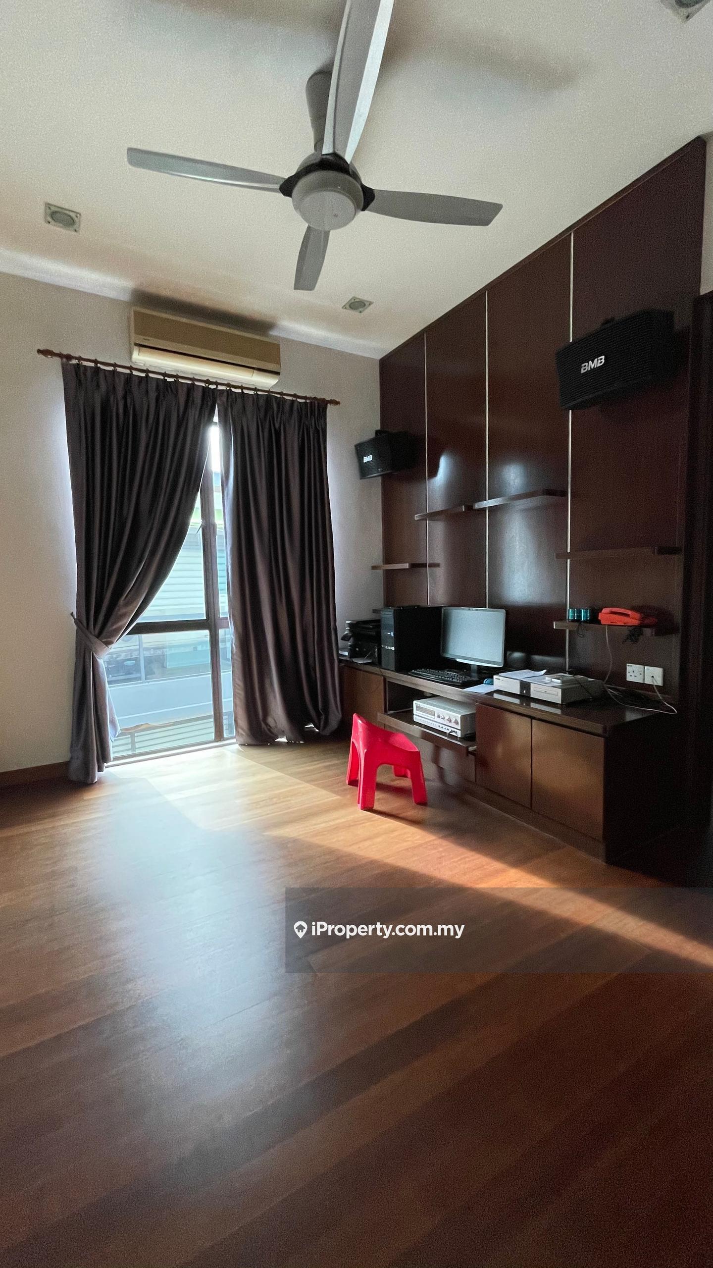 Bungalow House for Sale in 8s5w7, Shah Alam by Christine Lam - iProperty.com.my