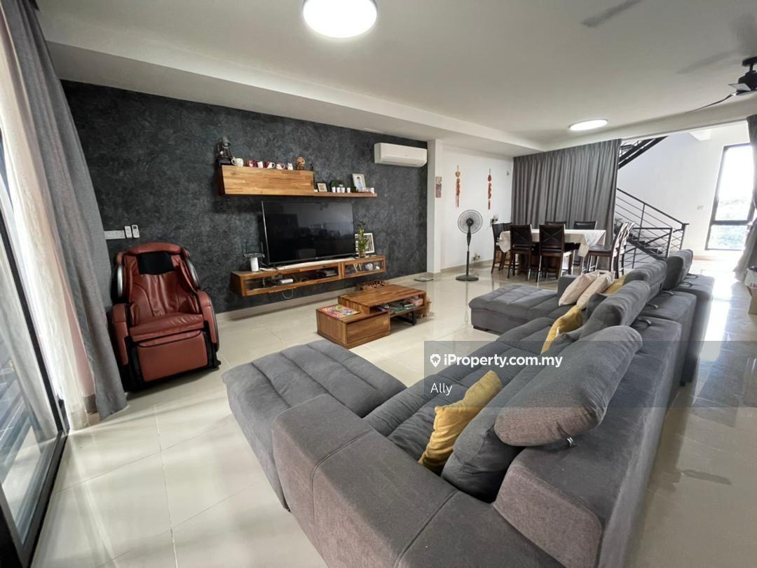 Rumah Bandar untuk Dijual di Ken Rimba, Shah Alam oleh Ally - iProperty.com.my