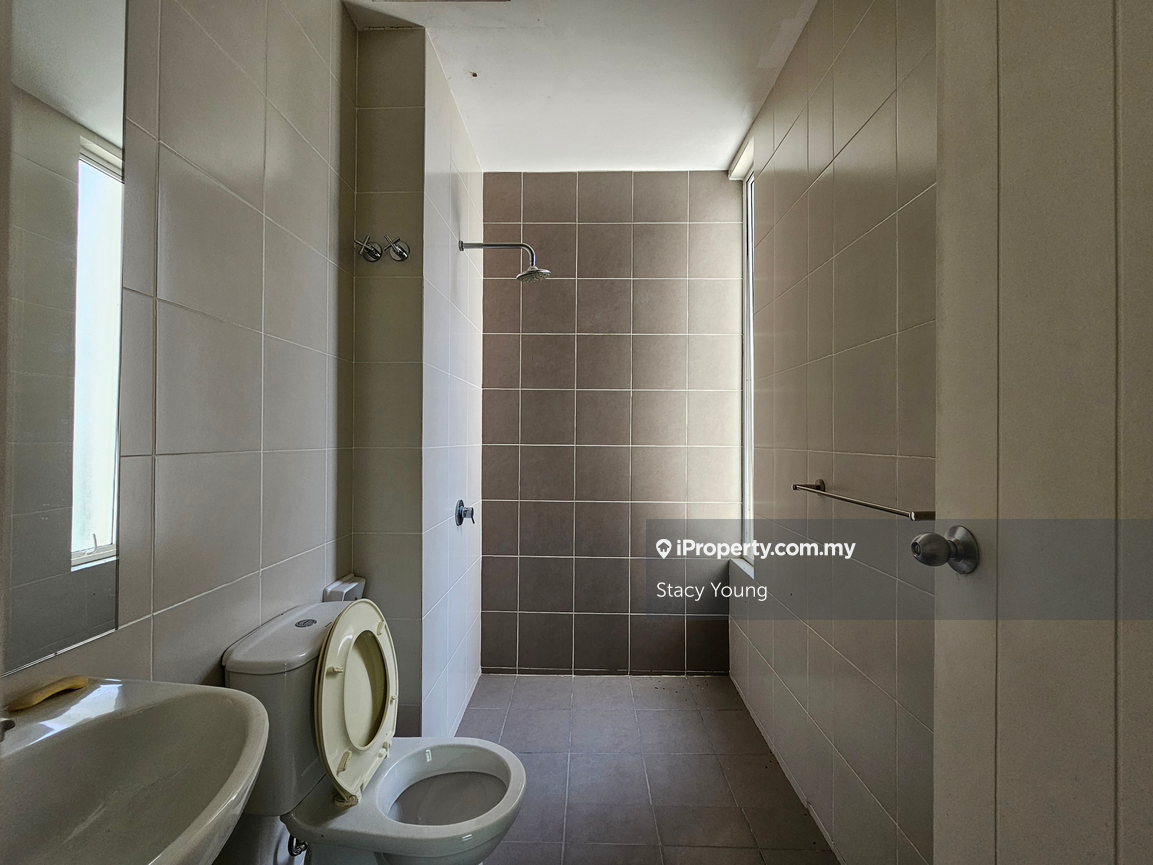 Bungalow House for Sale in Bandar Sungai Long, Selangor by Stacy Young - iProperty.com.my