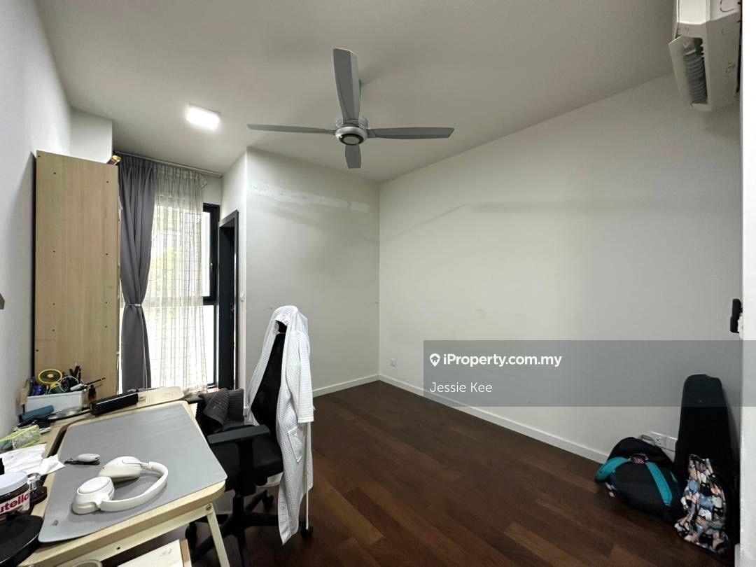 Rumah Berangkai 2 Tingkat untuk Dijual di Casaman, Desa Parkcity oleh Jessie Kee - iProperty.com.my