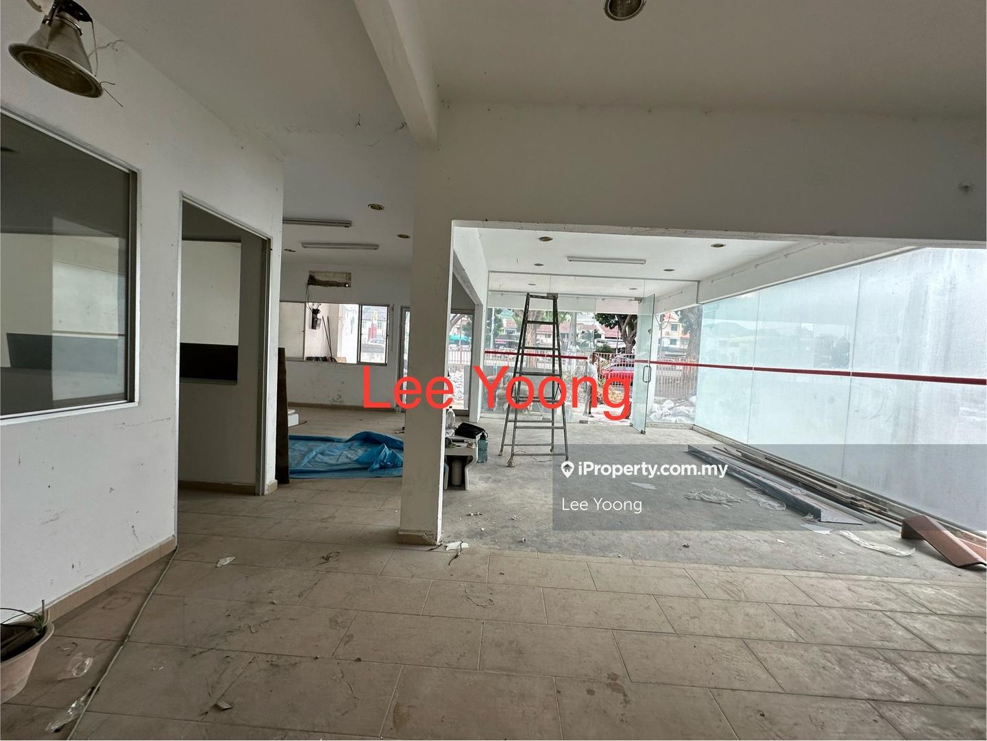 Semi-D Komersial untuk Disewa di Masjid negeri single storey semi detached, Jelutong oleh Chris Tan - iProperty.com.my