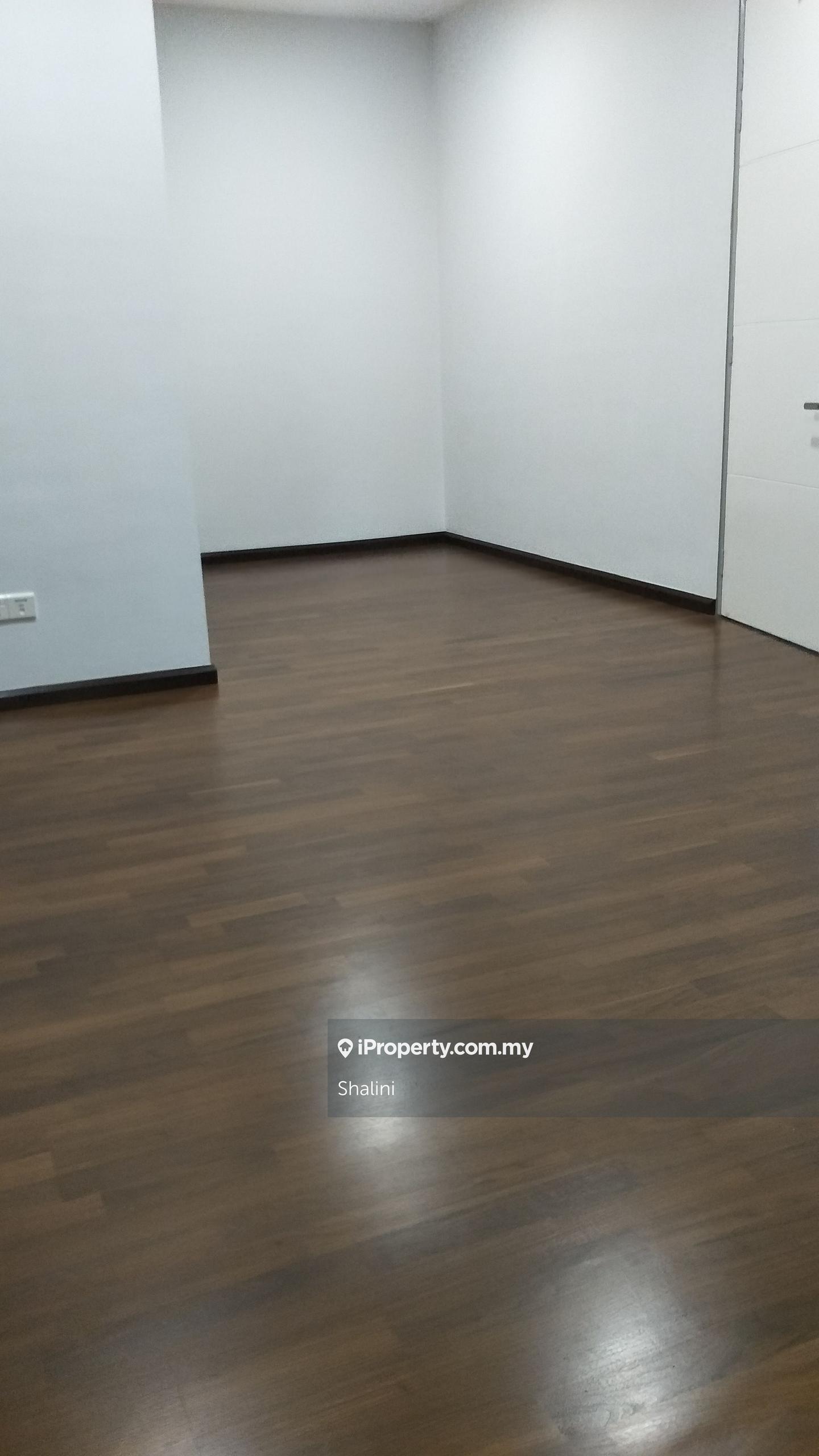 Rumah Berkembar untuk Dijual di Saujana Impian, Kajang oleh Shalini - iProperty.com.my