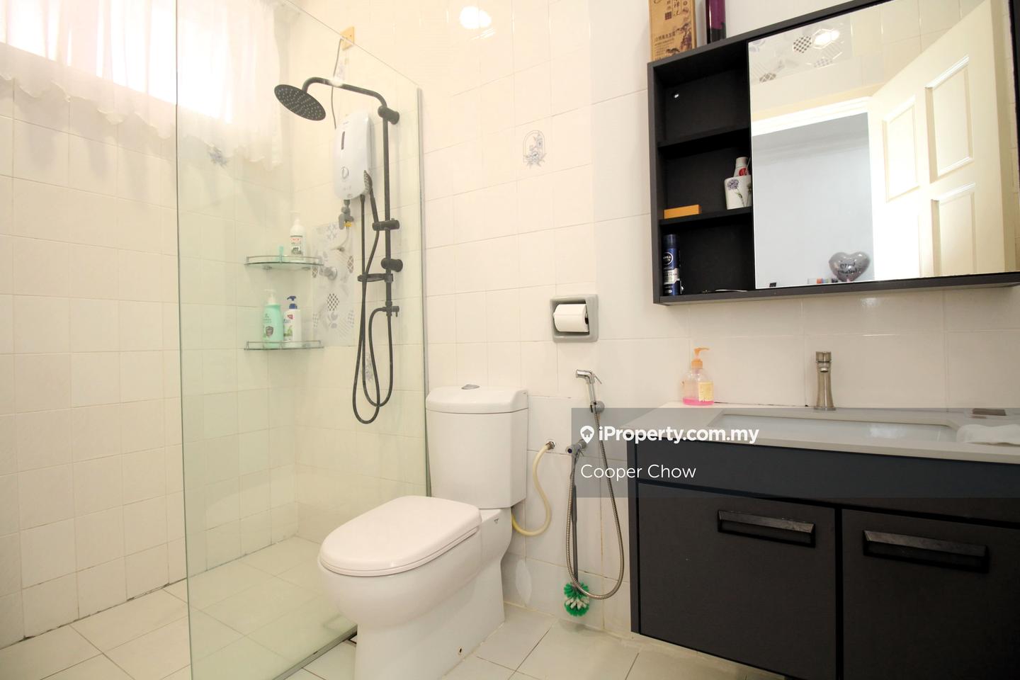 Bungalow House for Sale in Kelana Jaya, Petaling Jaya by Cooper Chow - iProperty.com.my