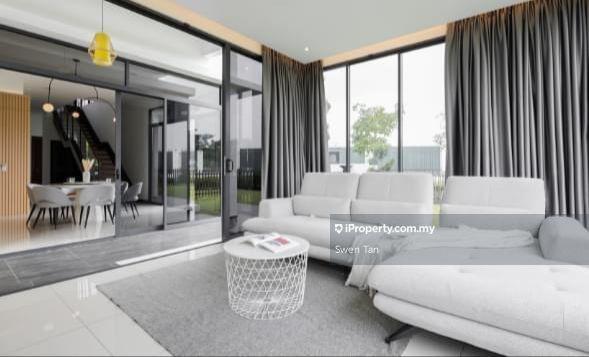 Rumah Berangkai 2 Tingkat untuk Dijual di Telok Panglima Garang, Selangor oleh Swen Tan - iProperty.com.my