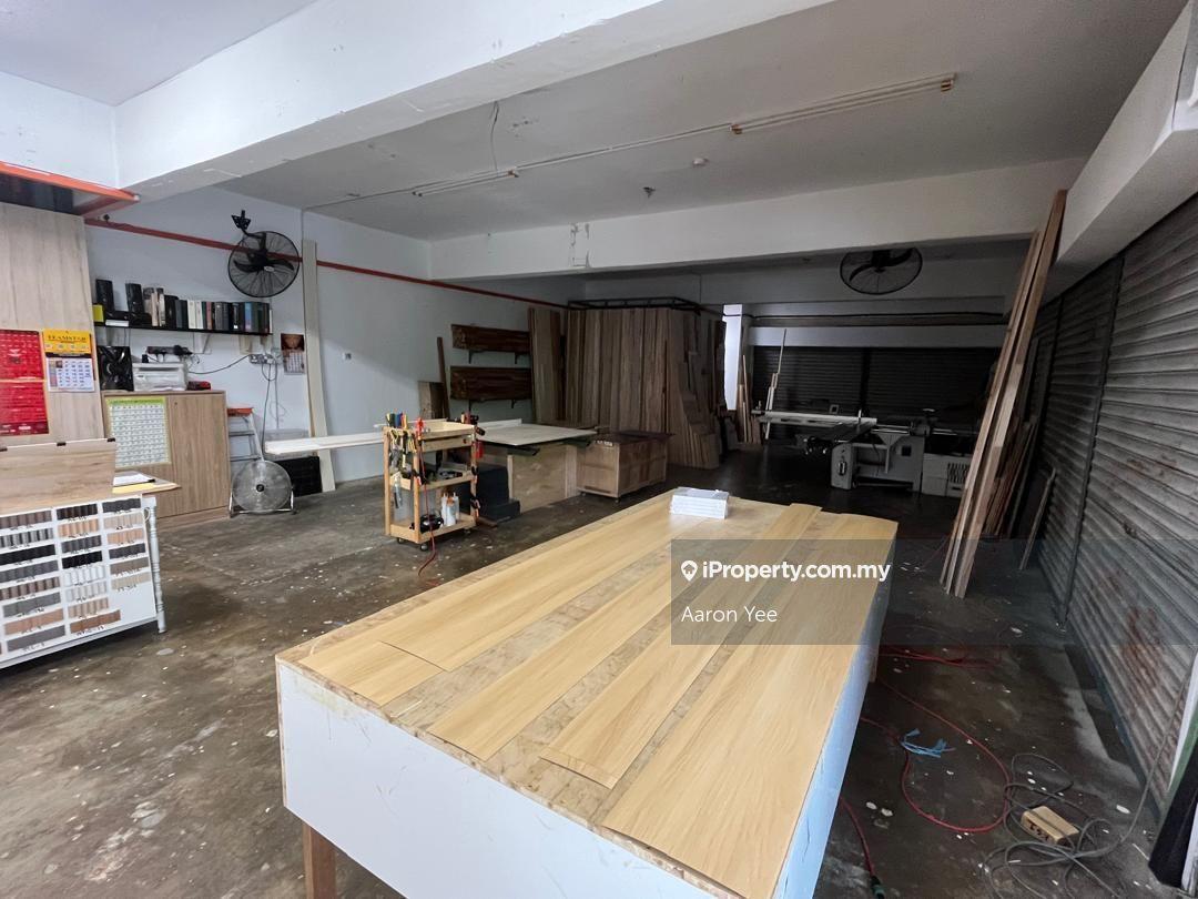 Kedai untuk Dijual di Taman Kajang Utama, Kajang oleh Aaron Yee - iProperty.com.my