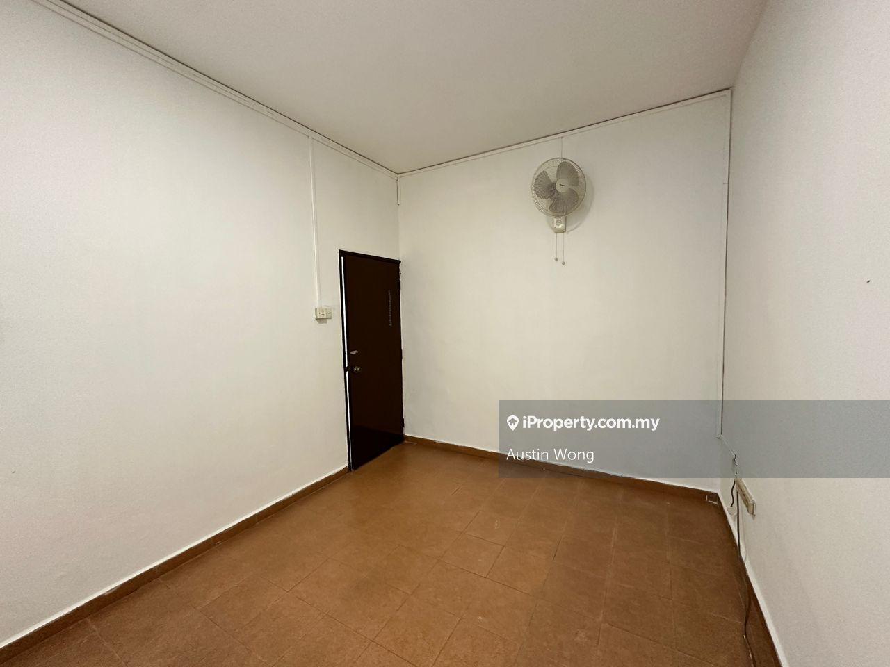 2-storey Terraced House for Sale in Taman Bayu Perdana, Klang by Austin Wong - iProperty.com.my