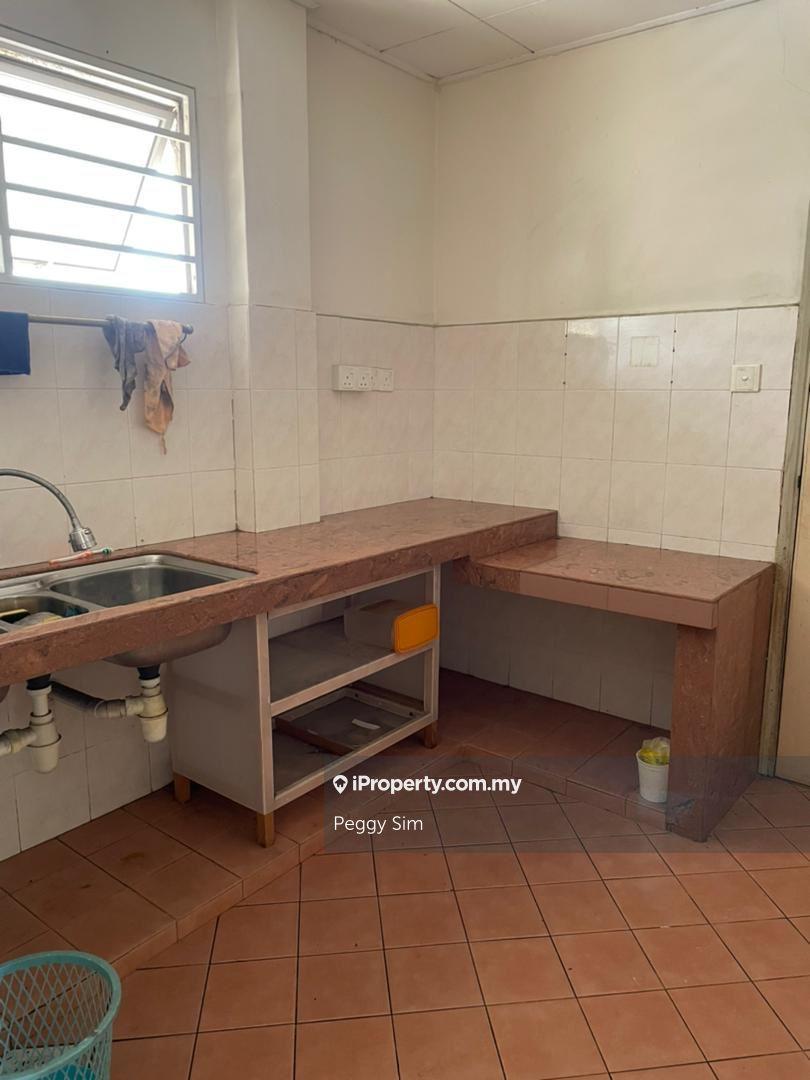 Kondominium untuk Dijual di La Vista Condominiums oleh Peggy Sim - iProperty.com.my