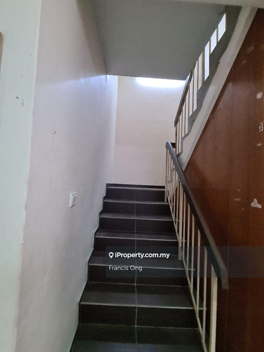 Rumah Berangkai 2 Tingkat untuk Dijual di Taman Bukit Mewah, Kajang oleh Francis Ong - iProperty.com.my