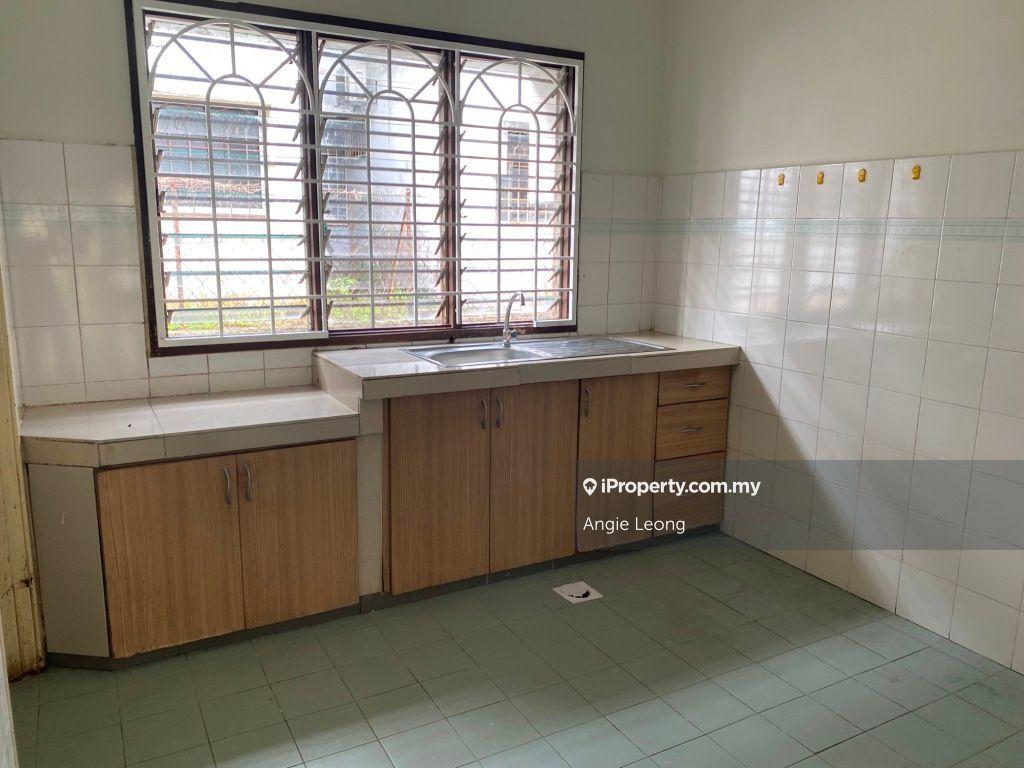 Rumah Berangkai 2 Tingkat untuk Disewa di Subang Jaya, Selangor oleh Angie Leong - iProperty.com.my