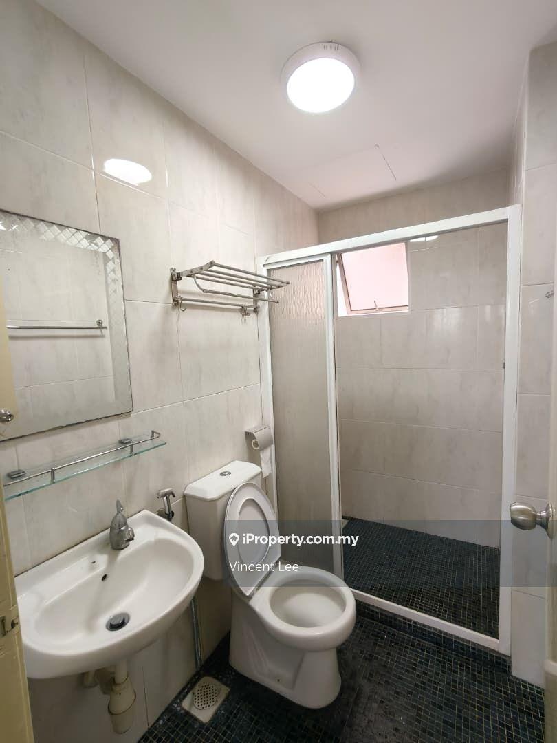 Service Residence for Sale in Connaught Avenue by Vincent Lee - iProperty.com.my