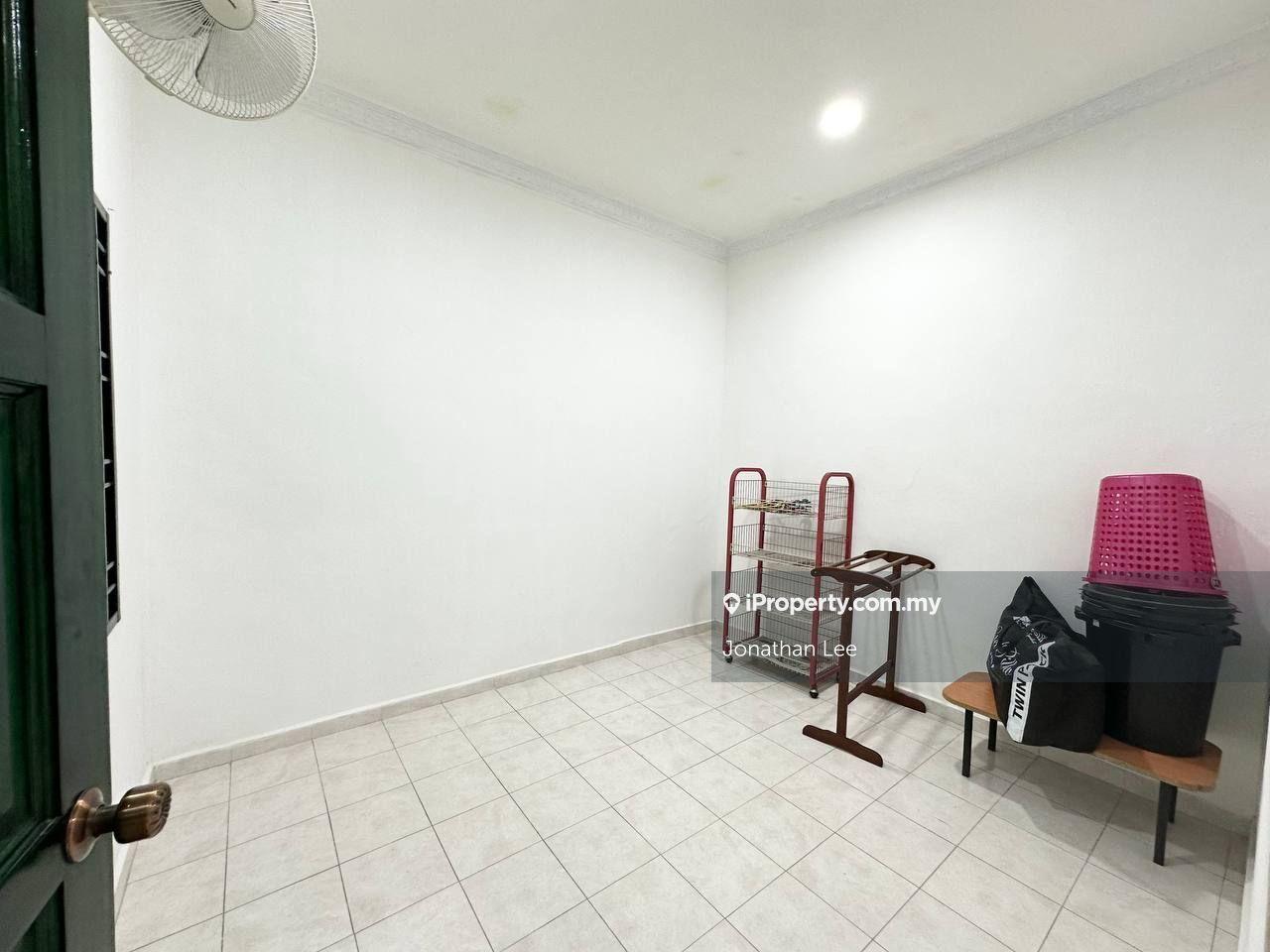 Shop for Sale in Senai, Kulai by Jonathan Lee - iProperty.com.my