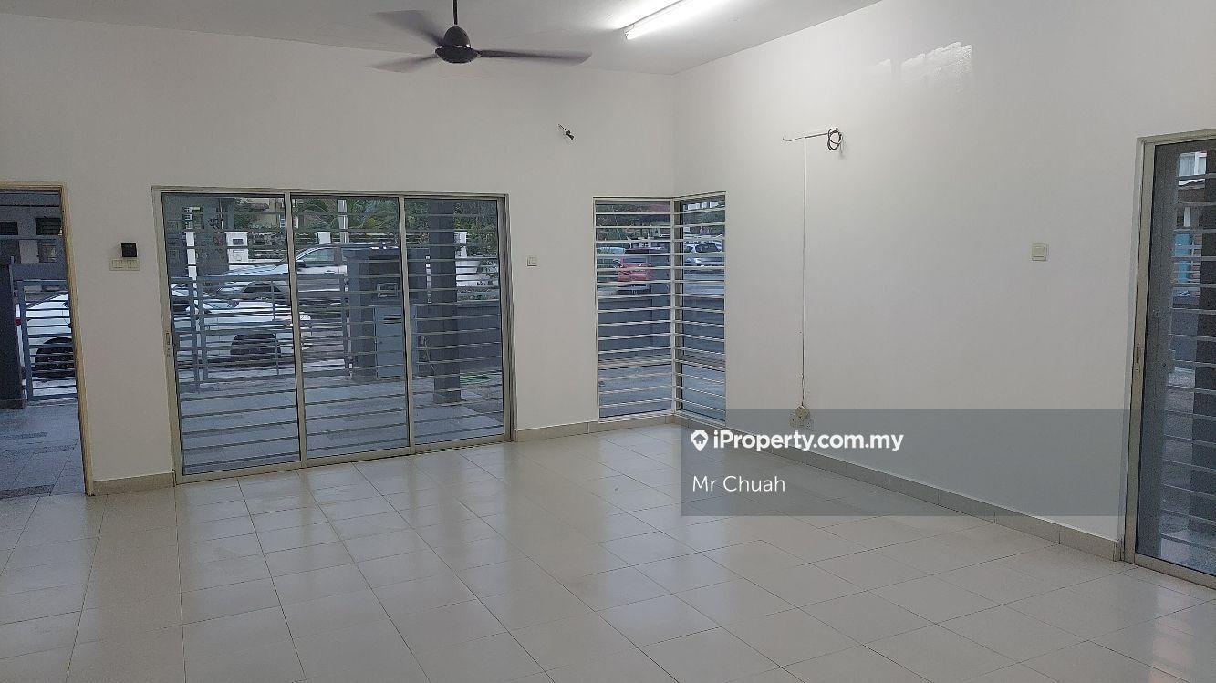 Rumah Berangkai 2 Tingkat untuk Disewa di Taman Dato Demang, Seri Kembangan oleh Mr Chuah - iProperty.com.my