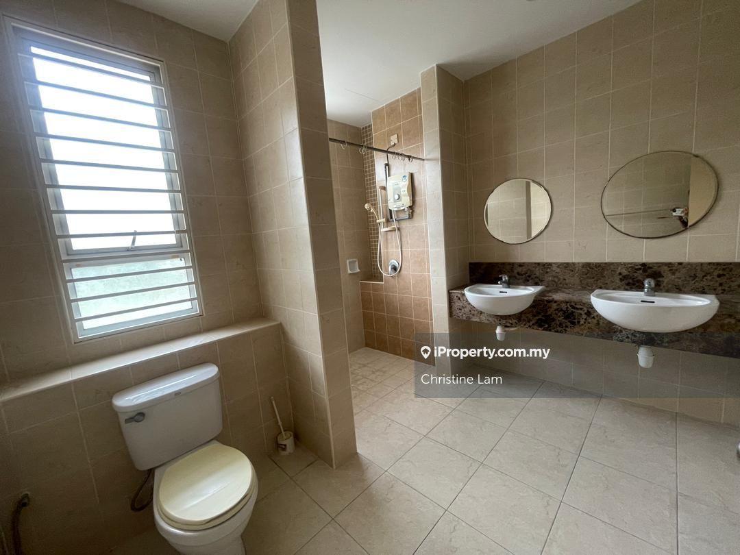 Rumah Berangkai 2 Tingkat untuk Dijual di Kota Kemuning, Shah Alam oleh Christine Lam - iProperty.com.my