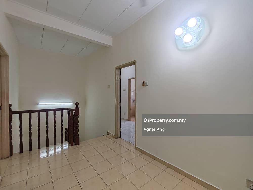 Rumah Berangkai 2 Tingkat untuk Dijual di Kota Pendamar, Klang oleh Agnes Ang - iProperty.com.my