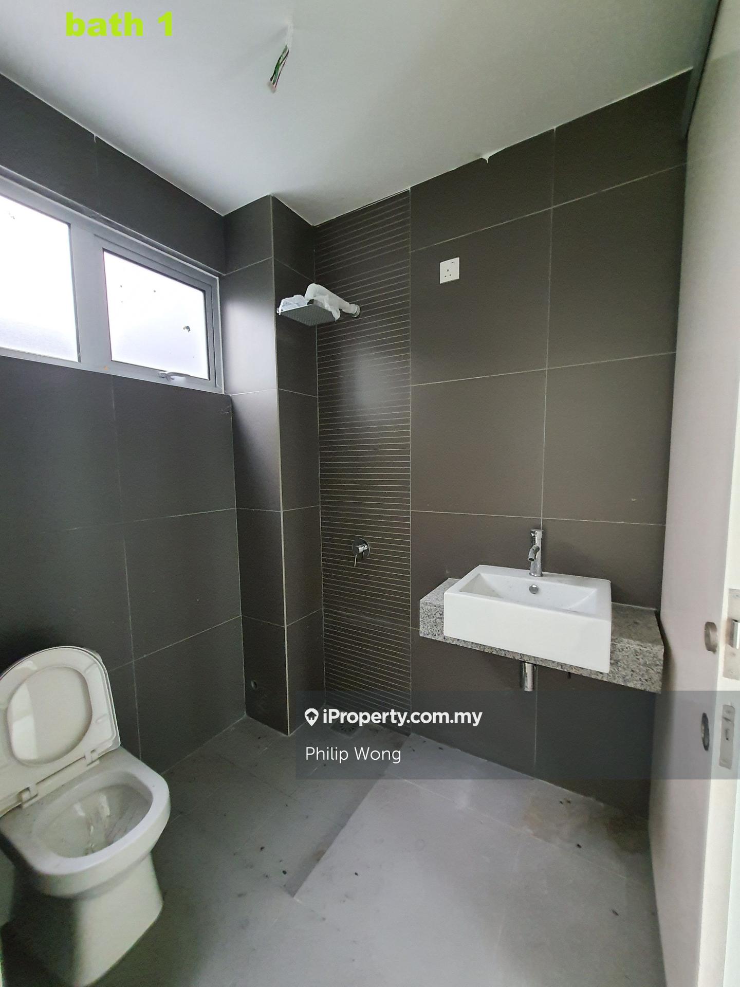 Rumah Berangkai 2 Tingkat untuk Dijual di Taman Lestari Putra, Seri Kembangan oleh Philip Wong - iProperty.com.my