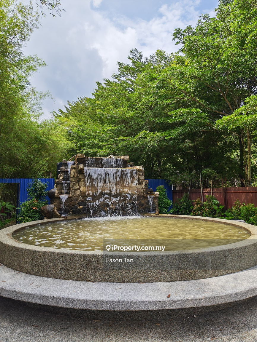 Bungalow House for Sale in Bukit Tinggi, Bentong by Eason Tan - iProperty.com.my