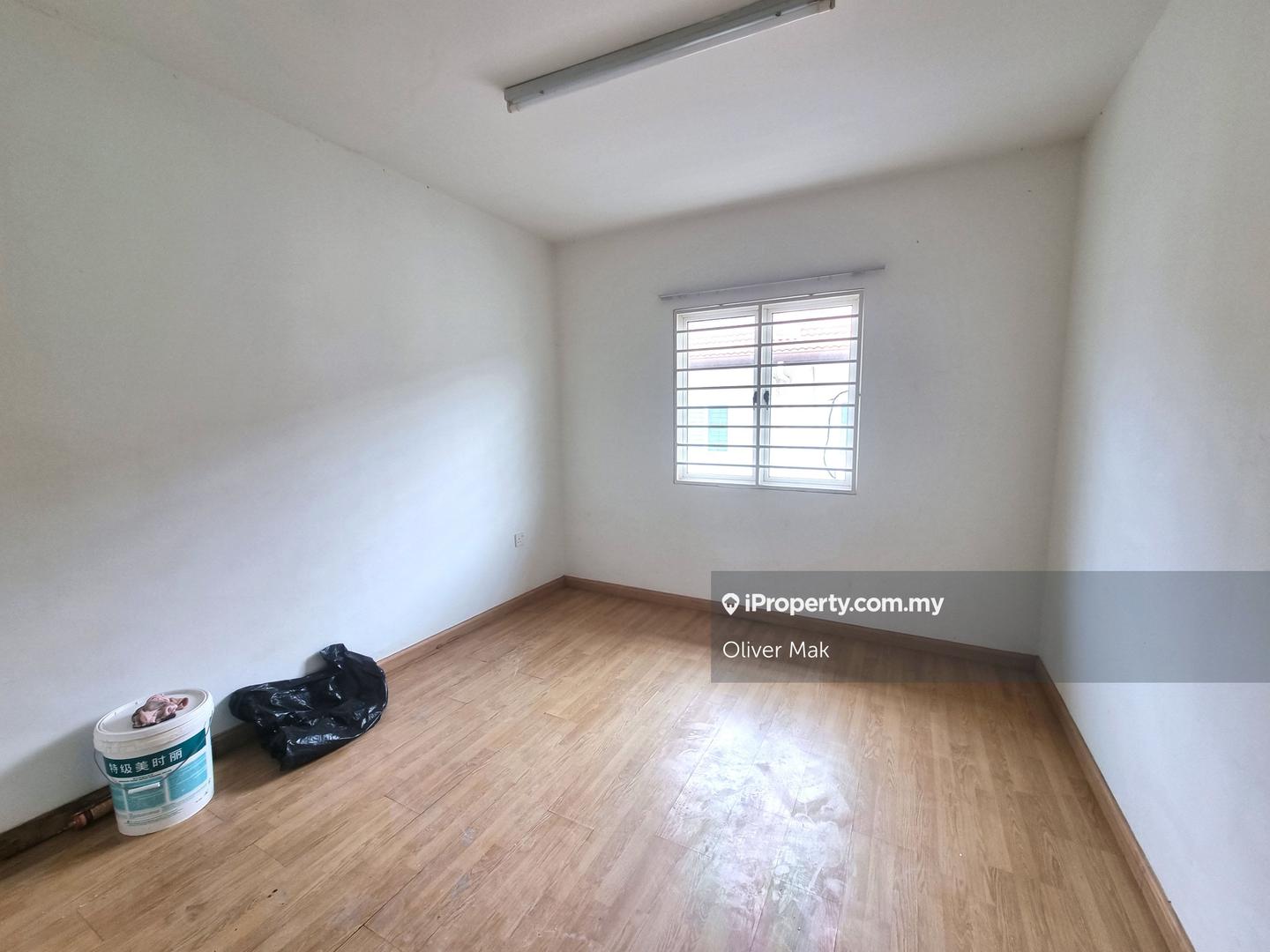 Rumah Berangkai 3 Tingkat untuk Dijual di Bukit Jalil, Kuala Lumpur oleh Oliver Mak - iProperty.com.my